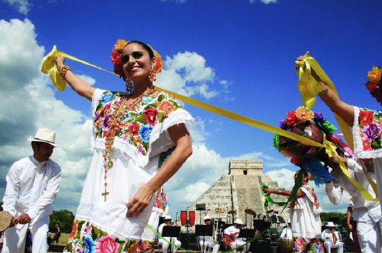 Folklórico from Mérida Habibi Mexico Travel